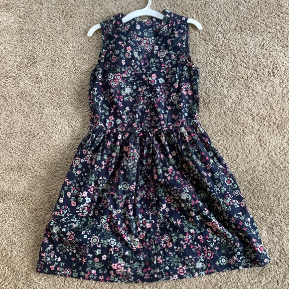 GAP Dresses & Skirts - Floral dress from Gap. Size xs.